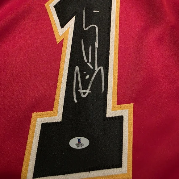Brian Elliott Calgary Flames Red Hockey Jersey with Logo Signed - Picture 7 of 7
